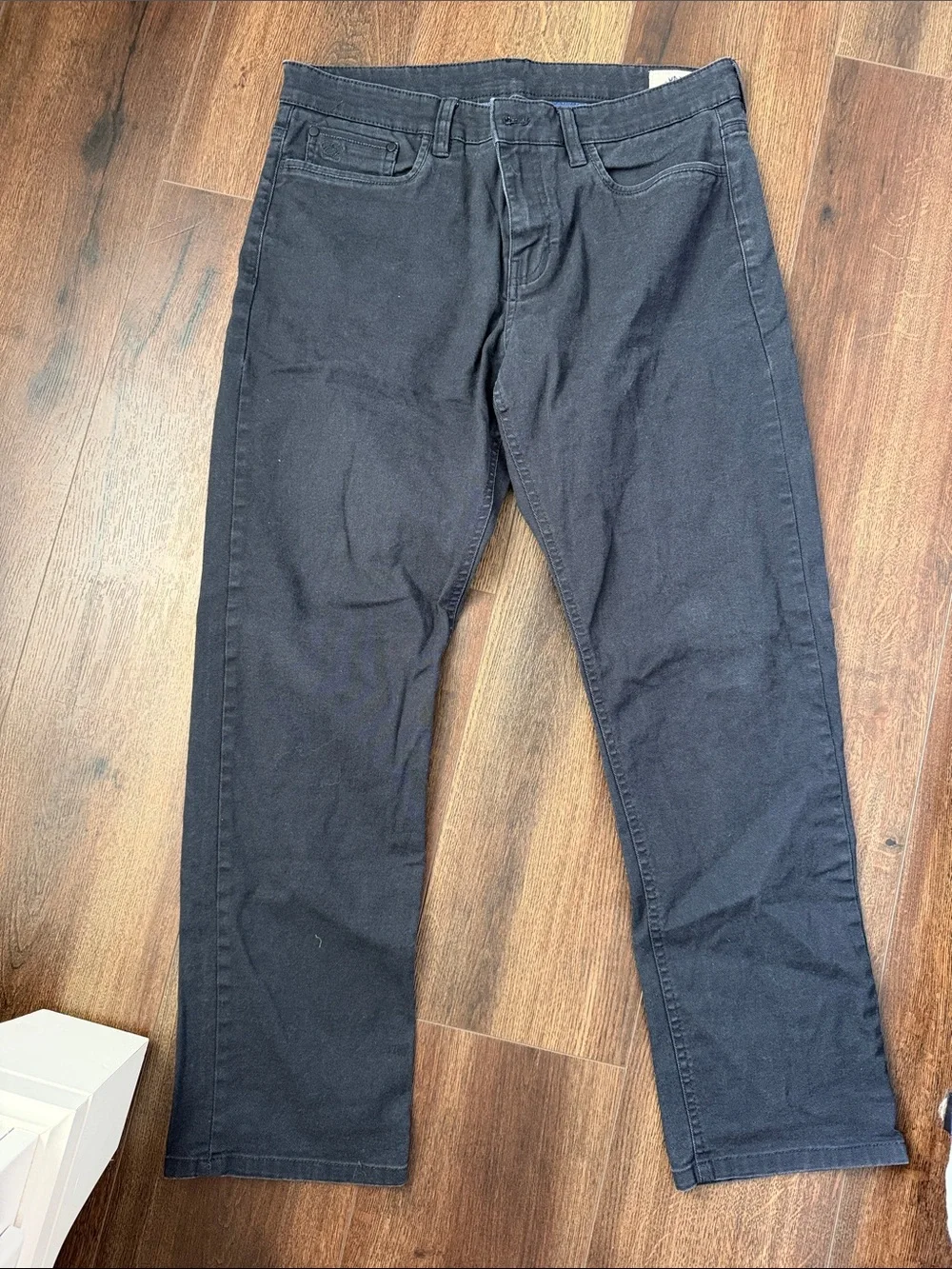 English Laundry Men's Straight Jeans in Black